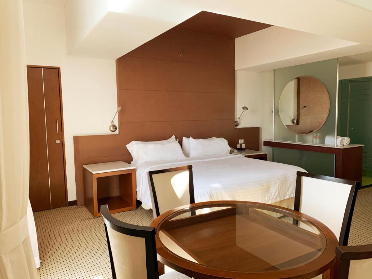 Hotel & Suites Bel Air Business סלמנקה מראה חיצוני תמונה